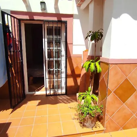Апартаменты Enjoy Nerja Apartamento Нерха